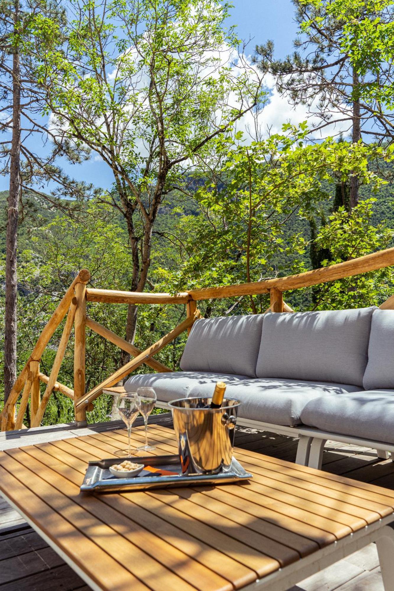 La Forestale Luxury Ecolodge Piano Terra- Appt 阿夸拉尼亚 外观 照片