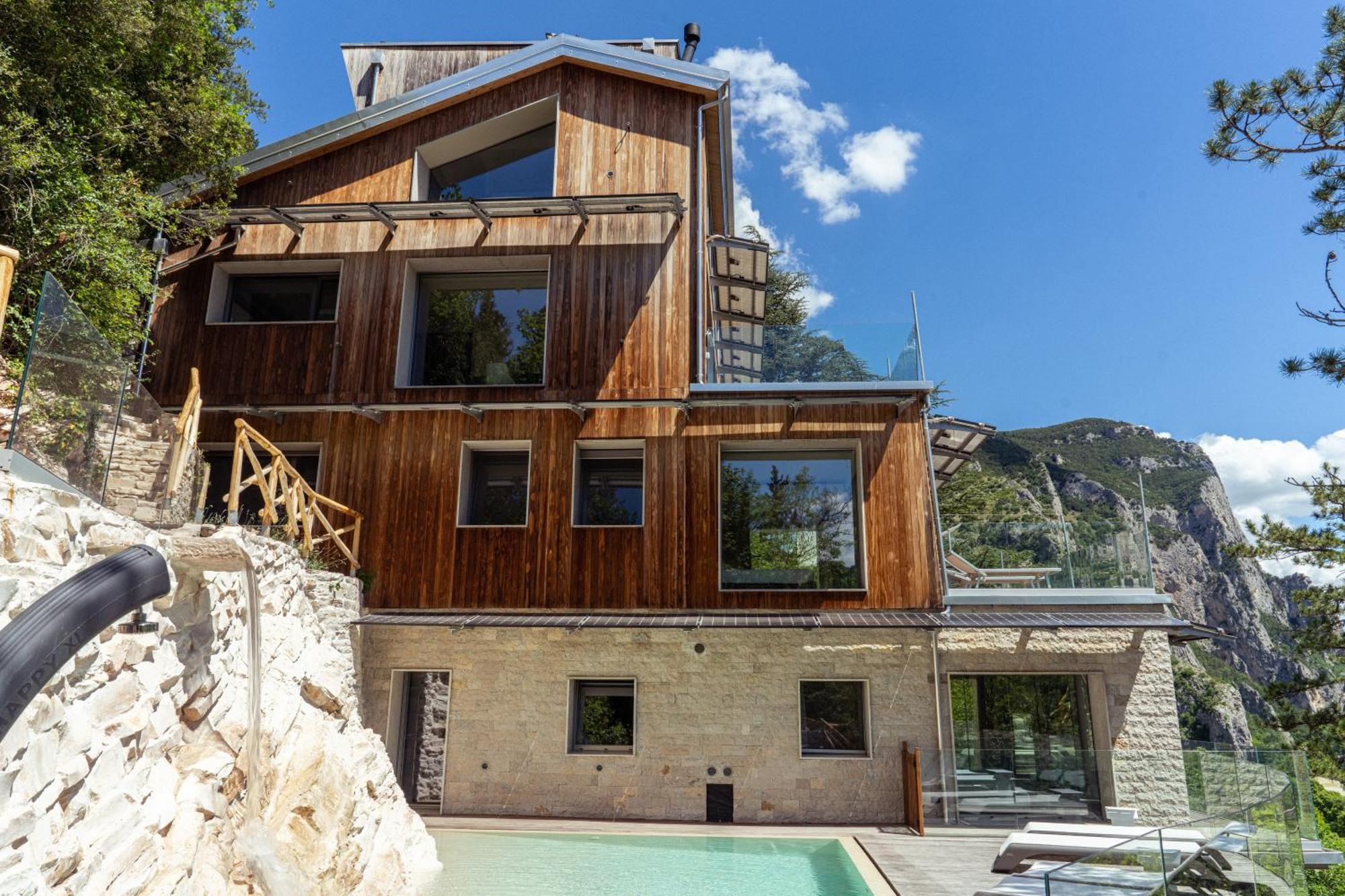 La Forestale Luxury Ecolodge Piano Terra- Appt 阿夸拉尼亚 外观 照片